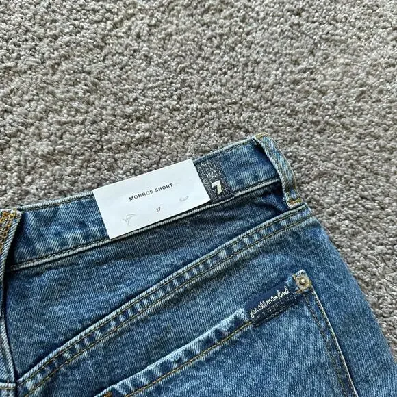 NWT: 7 For All Mankind Monroe Shorts